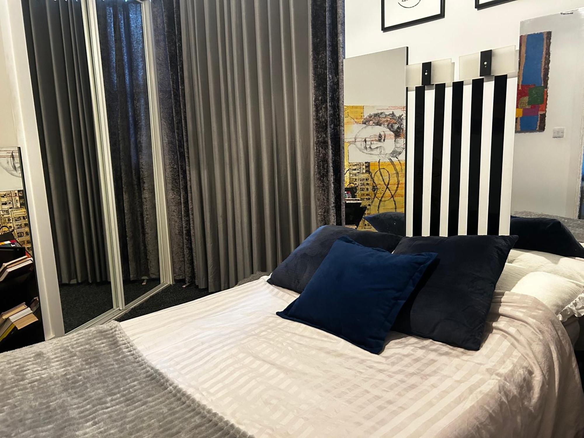 No Live Yet Apartment